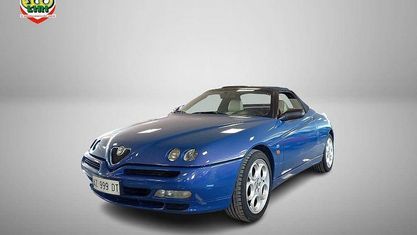 Usata Alfa Romeo Spider 218 CV (160 kW) 1998 Blu Cabrio