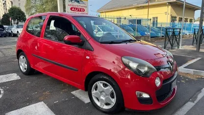 Rosso Usata 2013 Renault Twingo Due volumi | 4290 € (Buon prezzo)