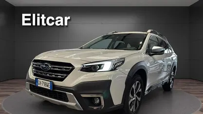 Usata Subaru Outback Premium 169 CV (124 kW) 2022 Station wagon