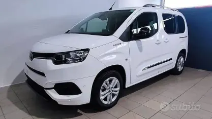 Nuova Toyota Proace Verso City 100 kW (136 CV) 2026 Bianco Station wagon