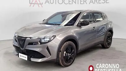 Grigio Usata 2024 Alfa Romeo Junior SUV | 27.500 € (Buon prezzo)