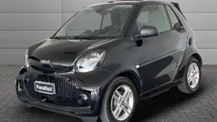 Bb*** Usata 2021 Smart ForTwo Electric Drive Pure Cabrio | 14.900 € (Buon prezzo)