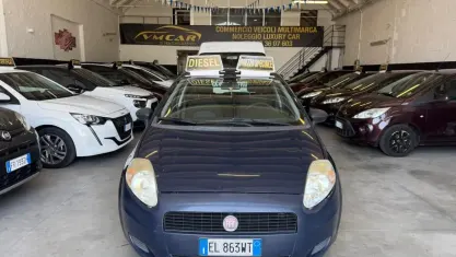Usata Fiat Grande Punto S 75 CV (55 kW) 2011 Blu Utilitaria