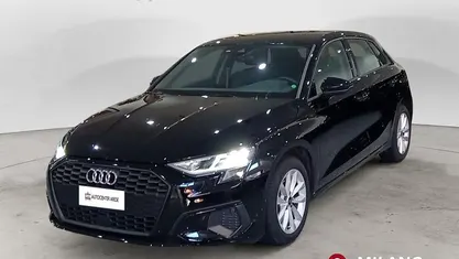Usata 2022 Audi A3 Business Tre volumi | 26.900 € (Ottimo prezzo)