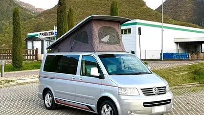 Usata VW California Beach 130 CV (95 kW) 2006 Furgone