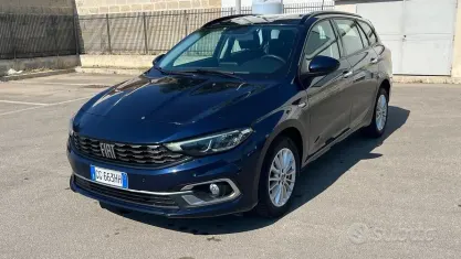 Usata Fiat Tipo Life 131 CV (96 kW) 2021 Bluazzurro Station wagon