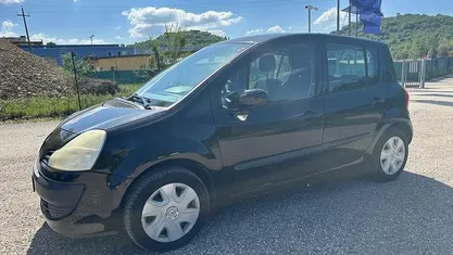 Usata Renault Modus Expression 70 CV (51 kW) 2009 Nero Monovolume