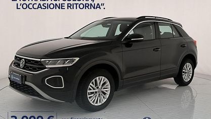Usata VW T-Roc Life 116 CV (85 kW) 2025 Deep black perlato SUV