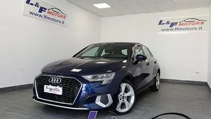 Usata Audi A3 Advanced 116 CV (85 kW) 2021 Blu/azzurro Berlina