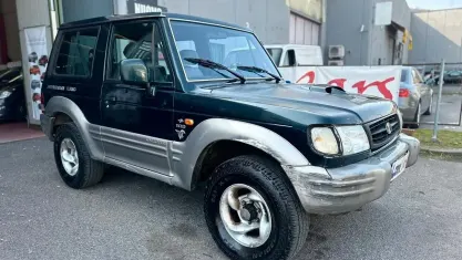 Usata Hyundai Galloper Comfort 100 CV (73 kW) 1998 Grigio SUV