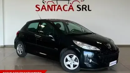 Usata Peugeot 207 68 CV (50 kW) 2009 Nero Berlina
