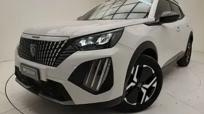 Gebraucht Peugeot 2008 Allure 101 PS (74 kW) 2025 Weiß SUV