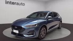 Usata 2023 Ford Focus ST-Line Tre volumi | 20.990 € (Buon prezzo)