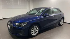 Blu Usata 2023 Audi A3 Sportback Due volumi | 29.200 € (Buon prezzo)