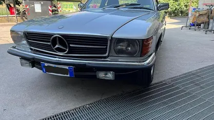 Usata Mercedes SL350 218 CV (160 kW) 1981 Argento Cabrio