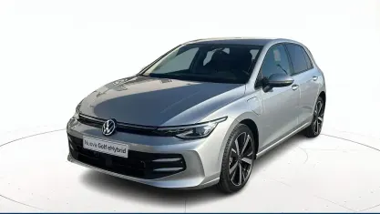 Usata VW Golf VIII Edition 204 CV (150 kW) 2025 Grigio pastello Berlina
