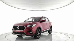 Diamond red Nuova 2025 MG ZS Luxury Tre volumi | 17.200 € (Buon prezzo)