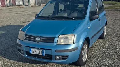 Usata Fiat Panda Dynamic 60 CV (44 kW) 2006 Bluazzurro Utilitaria