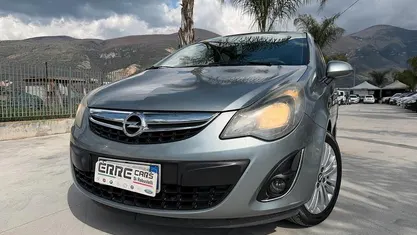 Usata Opel Corsa 75 CV (55 kW) 2013 Grigio Utilitaria