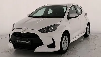 Usata Toyota Yaris Hybrid Active 116 CV (85 kW) 2025 Berlina