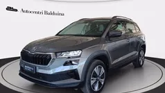 Grigio graphite metalizzato Usata 2022 Skoda Karoq Style SUV | 21.900 € (Buon prezzo)