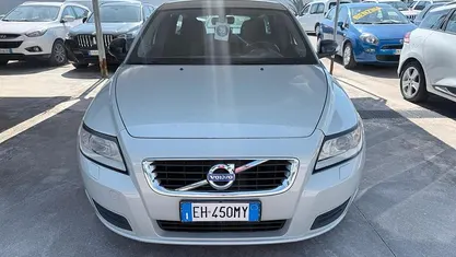 Usata Volvo V50 R-Design 114 CV (83 kW) 2011 Grigio Station wagon