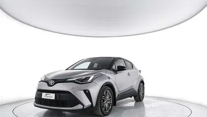 Grigio Usata 2021 Toyota C-HR Lounge SUV | 17.325 € (Ottimo prezzo)