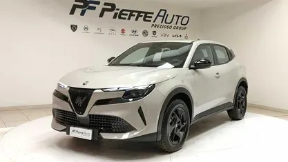 Usata Alfa Romeo Junior 136 CV (100 kW) 2025 SUV