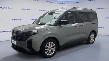 Bianco Usata 2024 Ford Tourneo Courier Titanium Monovolume | 20.990 € (Buon prezzo)