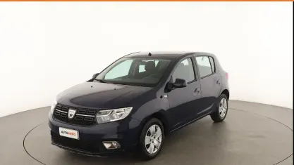 Usata Dacia Sandero Comfort 75 CV (55 kW) 2020 Blu Berlina