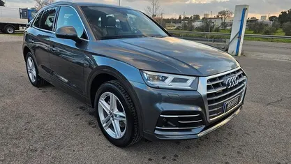 Usata Audi Q5 Ambiente 190 CV (139 kW) 2020 Grigio SUV