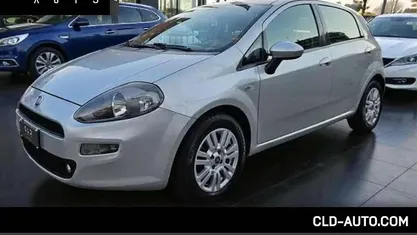 Grigio Usata 2014 Fiat Punto Lounge Tre volumi | 5500 € (Buon prezzo)