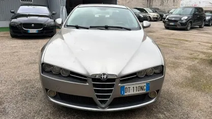 Usata Alfa Romeo 159 150 CV (110 kW) 2008 Grigio Berlina