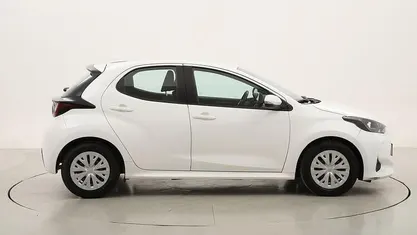 Usata Toyota Yaris Hybrid Business Edition 116 CV (85 kW) 2022 Utilitaria