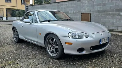Argento Usata 2003 Mazda MX5 Cabrio | 9500 € (Buon prezzo)