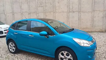 Usata Citroën C3 Feel 82 CV (60 kW) 2016 Blu Berlina