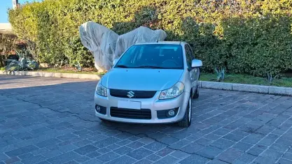 Usata Suzuki SX4 107 CV (78 kW) 2008 Argento SUV
