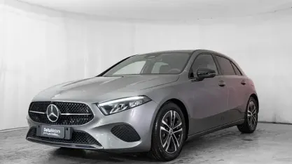 Nuova Mercedes A180 116 CV (85 kW) 2026 Nero