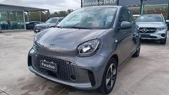 Grigio Usata 2021 Smart ForFour Electric Drive Passion Tre volumi | 13.500 € (Buon prezzo)
