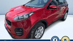 Bordeaux metallizzato Usata 2017 Kia Sportage Active SUV | 14.900 € (Buon prezzo)