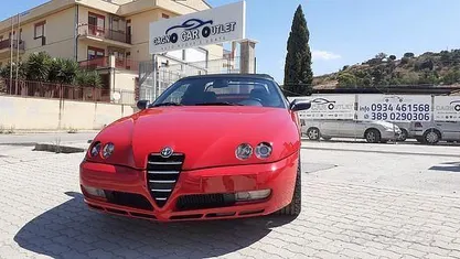 Usata Alfa Romeo GTV 165 CV (121 kW) 2004 Coupé