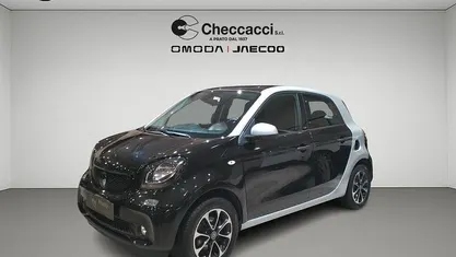 Usata Smart ForFour Passion 71 CV (52 kW) 2016 Nero Utilitaria
