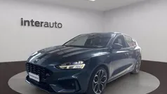 Blu metallizzato Usata 2019 Ford Focus ST-Line Tre volumi | 16.490 € (Buon prezzo)