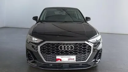 Begagnad Audi Q3 Sportback Comfort 150 HK (110 kW) 2020 Svart SUV