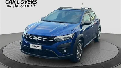 Usata Dacia Sandero Comfort 101 CV (74 kW) 2023 Blu scuro Utilitaria