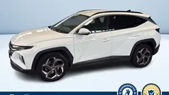 Bianco pastello Usata 2021 Hyundai Tucson SUV | 22.900 € (Buon prezzo)