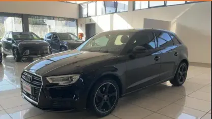 Usata Audi A3 116 CV (85 kW) 2018 Nero Berlina