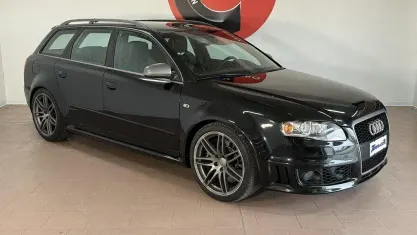 Usata Audi RS4 420 CV (308 kW) 2006 Nero Station wagon