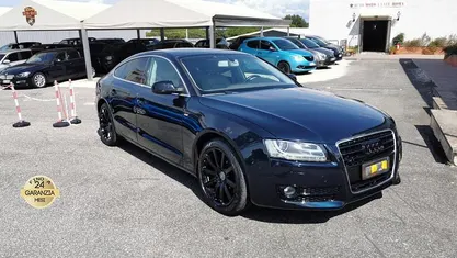 Blu Usata 2010 Audi A5 Ambiente Coupé | 12.900 €