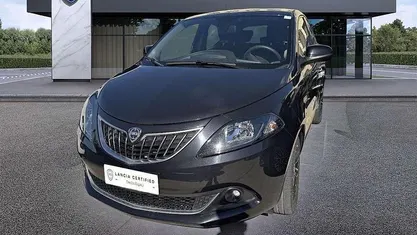 Nero Usata 2024 Lancia Ypsilon Due volumi | 12.900 € (Buon prezzo)